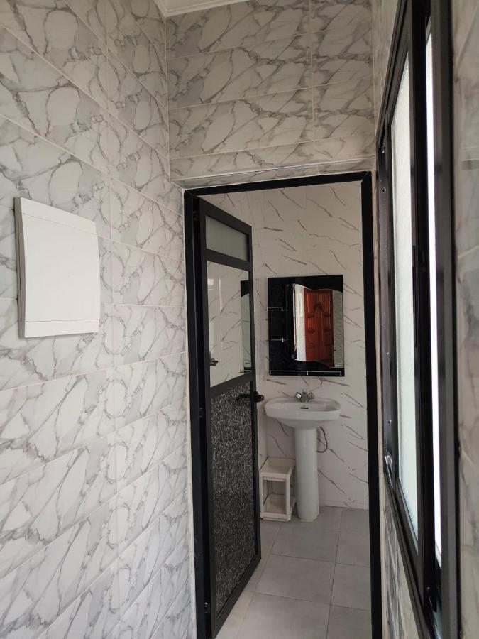 Studio Neuf Proprete Et Hygiene Irreprochable Proche Des Bus Ctm - 4 Em Etage Face Terrasse Tangier Bagian luar foto